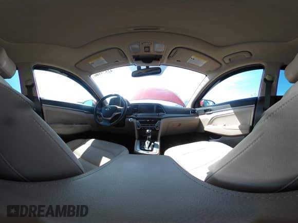 2017 Hyundai Elantra SE с VIN KMHD84LF4HU425447, выставлен на аукционе IAAI как лот 42575586 с пробегом 65 554 миль миль и . История ставок и продаж доступна на DreamBid. Изображение 20.