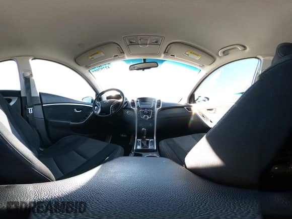 2013 Hyundai Elantra с VIN KMHD35LEXDU152326, выставлен на аукционе IAAI как лот 42797059 с пробегом 112 638 миль миль и . История ставок и продаж доступна на DreamBid. Изображение 19.