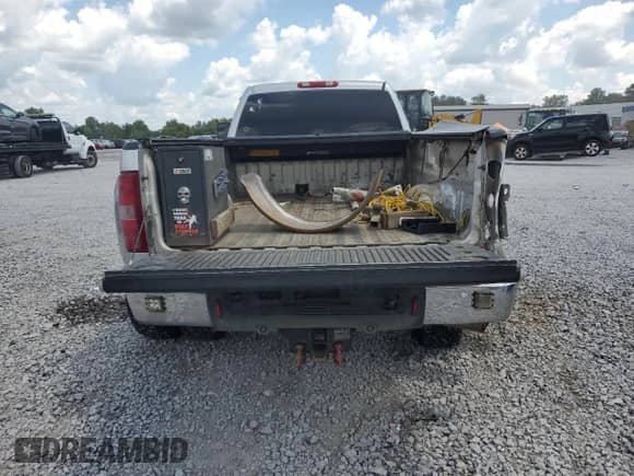 2013 Chevrolet Silverado 3500HD LTZ с VIN 1GC4K1C8XDF159369, выставлен на аукционе Copart как лот 65908745 с пробегом 276 356 миль миль и Списание • Salvage title. История ставок и продаж доступна на DreamBid. Изображение 6.