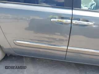 2007 Hyundai Entourage GLS z VIN KNDMC233376029817, wystawiony jako IAAI lot #43319435 z przebiegiem 203 557 mil mil oraz . Historia ofert i sprzedaży dostępna na DreamBid. Obrazek 6.