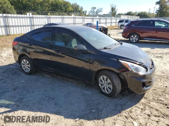 2017 Hyundai Accent SE with VIN KMHCT4AE1HU375806, listed as a Copart auction lot 82594035 with 133,157 mi miles and Salvage title. Bid and sale history available at DreamBid. Image 4.
