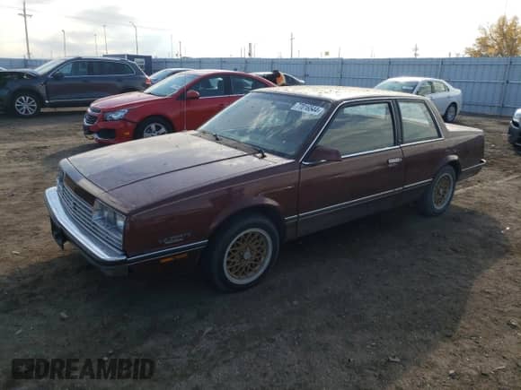 1982 Chevrolet Celebrity с VIN 1G1AW27RXCG123019, выставлен на аукционе Copart как лот 77016544 с пробегом 57 150 миль миль и Чистый • Clean title. История ставок и продаж доступна на DreamBid. Изображение 1.