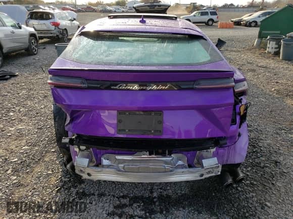 2022 Lamborghini Urus с VIN ZPBUA1ZL5NLA17828, выставлен на аукционе Copart как лот 77248774 с пробегом Не указан миль и Списание • Salvage title. История ставок и продаж доступна на DreamBid. Изображение 6.
