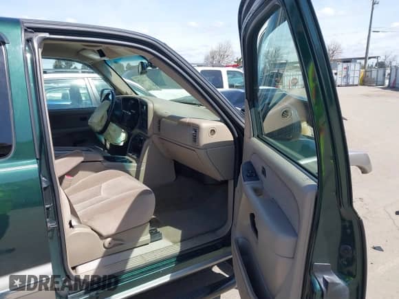 2003 GMC Sierra 1500 SLT с VIN 2GTEK19T631263010, выставлен на аукционе IAAI как лот 41846675 с пробегом 106 119 миль миль и . История ставок и продаж доступна на DreamBid. Изображение 5.