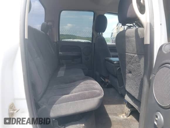 2005 Dodge 1500 SLT with VIN 1D7HU18D55S276776, listed as a IAAI auction lot 42975164 with 188,775 mi miles and . Bid and sale history available at DreamBid. Image 8.