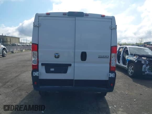 2024 Ram ProMaster Cargo Tradesman с VIN 3C6LRVAG7RE132017, выставлен на аукционе IAAI как лот 42202594 с пробегом 7 709 миль миль и . История ставок и продаж доступна на DreamBid. Изображение 16.