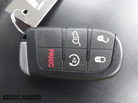 2018 Jeep Grand Cherokee Laredo с VIN 1C4RJFAG0JC466739, выставлен на аукционе IAAI как лот 41974220 с пробегом 107 996 миль миль и . История ставок и продаж доступна на DreamBid. Изображение 11.