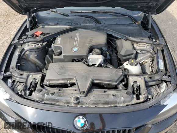 2015 BMW 3 Series 320i xDrive с VIN WBA3C3C57FK203068, выставлен на аукционе Copart как лот 80079605 с пробегом 36 199 миль миль и На запчасти • Non repairable. История ставок и продаж доступна на DreamBid. Изображение 11.