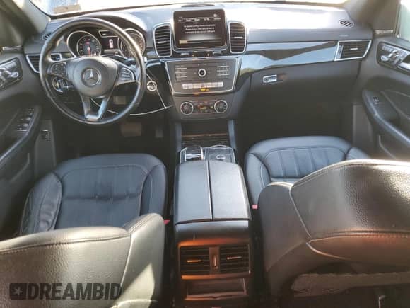 2018 Mercedes-Benz GLS 450 с VIN 4JGDF6EE8JB167456, выставлен на аукционе Copart как лот 85744975 с пробегом 97 942 миль миль и Списание • Salvage title. История ставок и продаж доступна на DreamBid. Изображение 8.