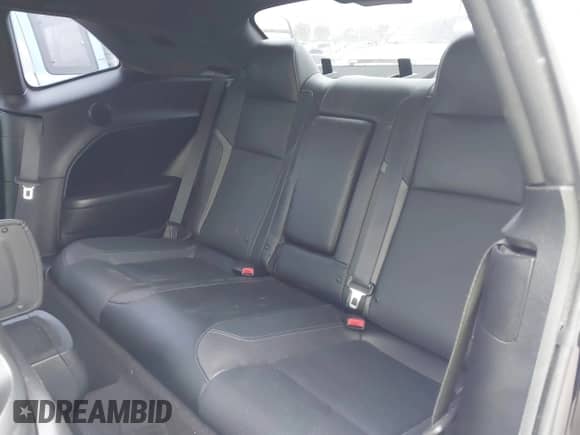 2018 Dodge Challenger SXT Plus с VIN 2C3CDZAG0JH171544, выставлен на аукционе IAAI как лот 42725294 с пробегом 33 104 миль миль и . История ставок и продаж доступна на DreamBid. Изображение 8.