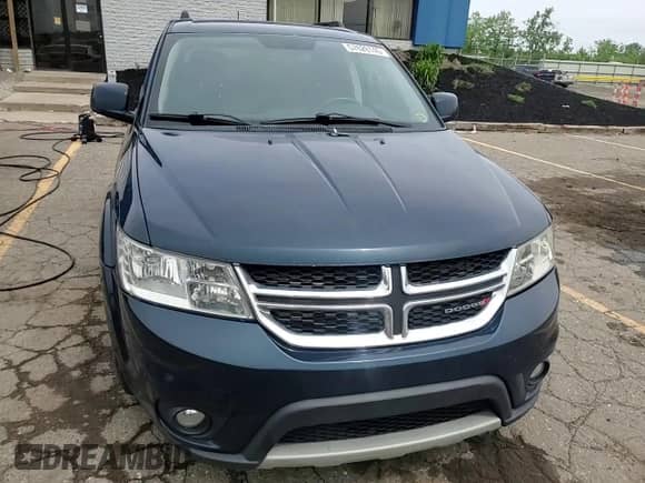 2013 Dodge Journey SXT with VIN 3C4PDCBGXDT565119, listed as a Copart auction lot 57628145 with 159,579 mi miles and Clean title. Bid and sale history available at DreamBid. Image 14.