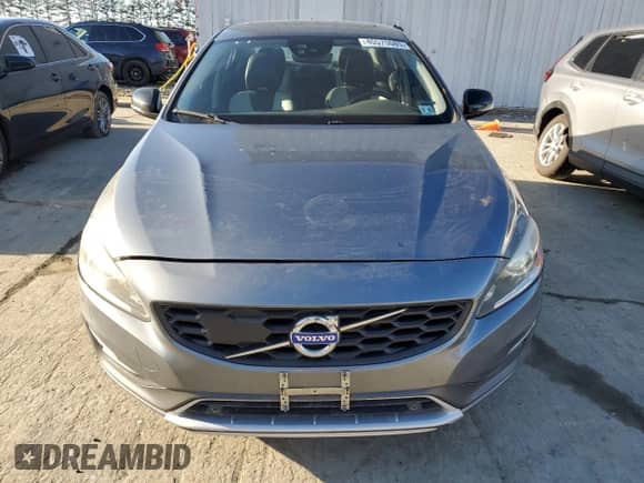 2016 Volvo S60 T5 Platinum с VIN YV4612UM5G2000927, выставлен на аукционе Copart как лот 45575685 с пробегом 137 541 миль миль и Списание • Salvage title. История ставок и продаж доступна на DreamBid. Изображение 5.