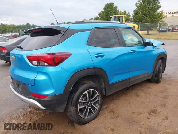 2025 Chevrolet TrailBlazer LT с VIN KL79MRSL4SB131895, выставлен на аукционе IAAI как лот 42969773 с пробегом 5 468 миль миль и . История ставок и продаж доступна на DreamBid. Изображение 4.