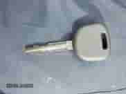 2003 Toyota Corolla CE z VIN 2T1BR32E53C088675, wystawiony jako IAAI lot #43262115 z przebiegiem 275 597 mil mil oraz . Historia ofert i sprzedaży dostępna na DreamBid. Obrazek 11.