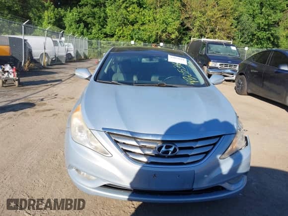 2012 Hyundai Sonata SE с VIN 5NPEC4ACXCH349719, выставлен на аукционе IAAI как лот 43053619 с пробегом 118 596 миль миль и . История ставок и продаж доступна на DreamBid. Изображение 12.