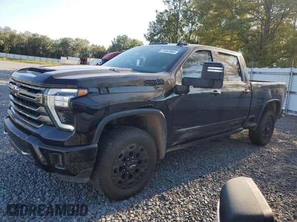 2024 Chevrolet Silverado 3500HD High Country с VIN 1GC4YVEY5RF208181, выставлен на аукционе Copart как лот 75567864 с пробегом 21 868 миль миль и Списание • Salvage title. История ставок и продаж доступна на DreamBid. Изображение 1.