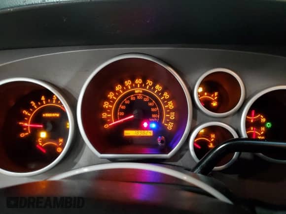2012 Toyota Tundra с VIN 5TFDY5F16CX268649, выставлен на аукционе Copart как лот 48197875 с пробегом 189 824 миль миль и Списание • Salvage title. История ставок и продаж доступна на DreamBid. Изображение 9.