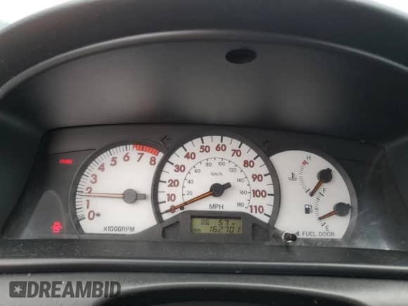 2003 Toyota Corolla CE z VIN 1NXBR32E43Z035870, wystawiony jako Copart lot #86801905 z przebiegiem 162 701 mil mil oraz Szkoda całkowita • Salvage title. Historia ofert i sprzedaży dostępna na DreamBid. Obrazek 9.