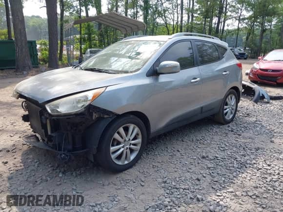 2010 Hyundai Tucson Limited с VIN KM8JU3AC7AU013451, выставлен на аукционе IAAI как лот 42703874 с пробегом 181 365 миль миль и . История ставок и продаж доступна на DreamBid. Изображение 2.