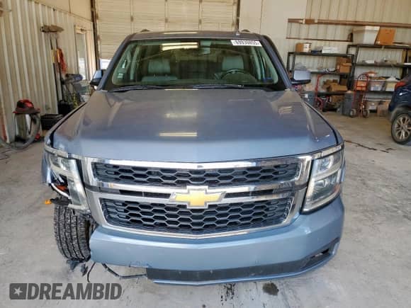 2016 Chevrolet Suburban LT with VIN 1GNSCHKC3GR229470, listed as a Copart auction lot 69930855 with 140,338 mi miles and Salvage title. Bid and sale history available at DreamBid. Image 5.