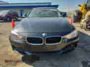 2013 BMW 3 Series 328i xDrive с VIN WBA3B5G50DNS00453, выставлен на аукционе Copart как лот 86473125 с пробегом 95 912 миль миль и Чистый • Clean title. История ставок и продаж доступна на DreamBid. Изображение 5.