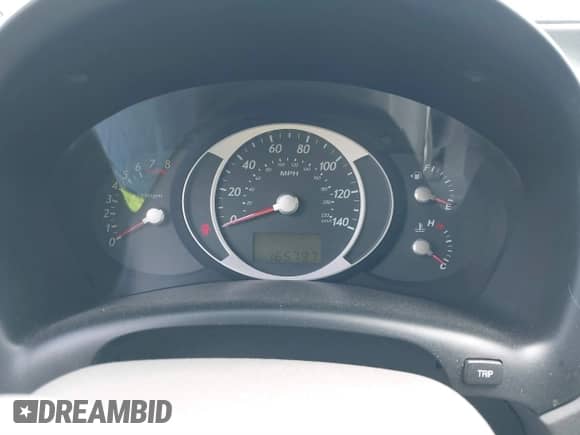 2007 Hyundai Tucson SE z VIN KM8JN72D87U574309, wystawiony jako IAAI lot #40311967 z przebiegiem 165 797 mil mil oraz . Historia ofert i sprzedaży dostępna na DreamBid. Obrazek 7.