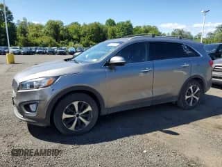 2017 Kia Sorento EX with VIN 5XYPHDA56HG231399, listed as a Copart auction lot 80080595 with 157,833 mi miles and Clean title. Bid and sale history available at DreamBid. Image 1.