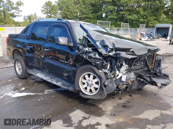 2003 Cadillac Escalade EXT with VIN 3GYEK63N53G332472, listed as a IAAI auction lot 43131414 with 166,885 mi miles and . Bid and sale history available at DreamBid. Image 1.