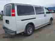 2009 Chevrolet Express Passenger z VIN 1GAHG35K091170871, wystawiony jako IAAI lot #42333967 z przebiegiem Nie podano mil oraz . Historia ofert i sprzedaży dostępna na DreamBid. Obrazek 4.