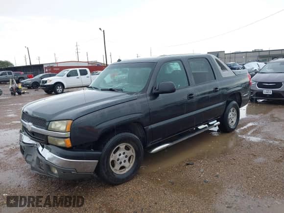 2003 Chevrolet Avalanche with VIN 3GNEC13T33G258609, listed as a IAAI auction lot 42502366 with 182,340 mi miles and . Bid and sale history available at DreamBid. Image 2.