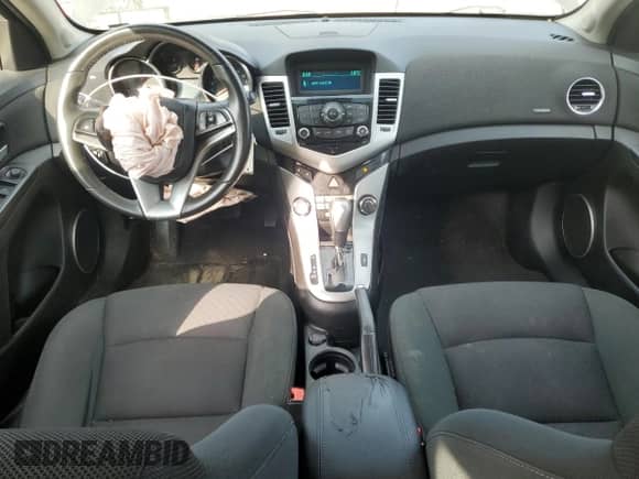 2012 Chevrolet Cruze 2LT с VIN 1G1PG5SC0C7190580, выставлен на аукционе Copart как лот 81378675 с пробегом 244 562 миль миль и Списание • Salvage title. История ставок и продаж доступна на DreamBid. Изображение 8.