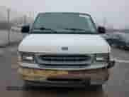 2001 Ford Econoline Cargo z VIN 1FTRE142X1HB27593, wystawiony jako Copart lot #83827154 z przebiegiem 190 761 mil mil oraz Szkoda całkowita • Salvage title. Historia ofert i sprzedaży dostępna na DreamBid. Obrazek 5.