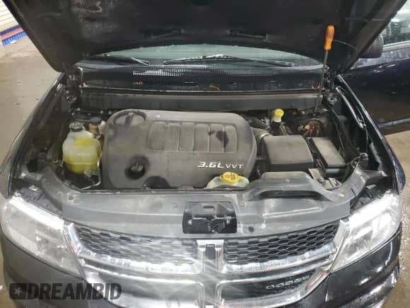 2011 Dodge Journey Crew with VIN 3D4PH3FG5BT507787, listed as a Copart auction lot 45723575 with 117,218 mi miles and Salvage title. Bid and sale history available at DreamBid. Image 12.