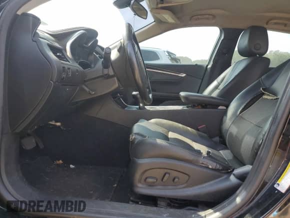 2019 Chevrolet Impala LT z VIN 1G11Z5SA1KU133951, wystawiony jako Copart lot #81102265 z przebiegiem Nie podano mil oraz Szkoda całkowita • Salvage title. Historia ofert i sprzedaży dostępna na DreamBid. Obrazek 7.