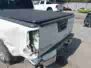 2016 Nissan Frontier SV z VIN 1N6AD0EV5GN795909, wystawiony jako IAAI lot #43356457 z przebiegiem 148 664 mil mil oraz . Historia ofert i sprzedaży dostępna na DreamBid. Obrazek 18.