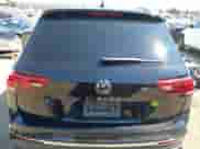 2024 Volkswagen Tiguan S с VIN 3VVRB7AX1RM036720, выставлен на аукционе IAAI как лот 42750506 с пробегом 13 031 миль миль и . История ставок и продаж доступна на DreamBid. Изображение 16.