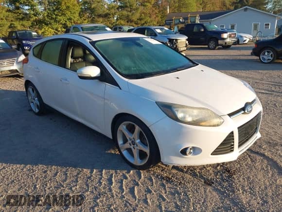 2012 Ford Focus Titanium с VIN 1FAHP3N28CL308942, выставлен на аукционе IAAI как лот 43386285 с пробегом 117 266 миль миль и . История ставок и продаж доступна на DreamBid. Изображение 1.