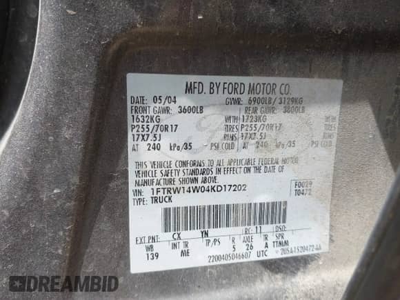 2004 Ford F-150 XLT z VIN 1FTRW14W04KD17202, wystawiony jako IAAI lot #43060448 z przebiegiem 253 290 mil mil oraz . Historia ofert i sprzedaży dostępna na DreamBid. Obrazek 9.