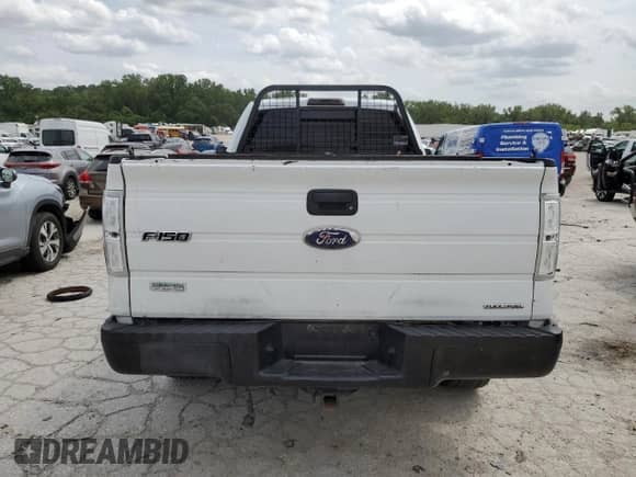 2012 Ford F-150 XL z VIN 1FTNF1CFXCKD58581, wystawiony jako Copart lot #64634435 z przebiegiem 230 932 mil mil oraz Szkoda całkowita • Salvage title. Historia ofert i sprzedaży dostępna na DreamBid. Obrazek 6.