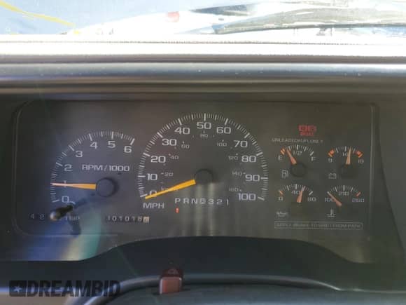 1999 Chevrolet Tahoe with VIN 3GNEK18R9XG152347, listed as a Copart auction lot 80785154 with 301,018 mi miles and Salvage title. Bid and sale history available at DreamBid. Image 9.