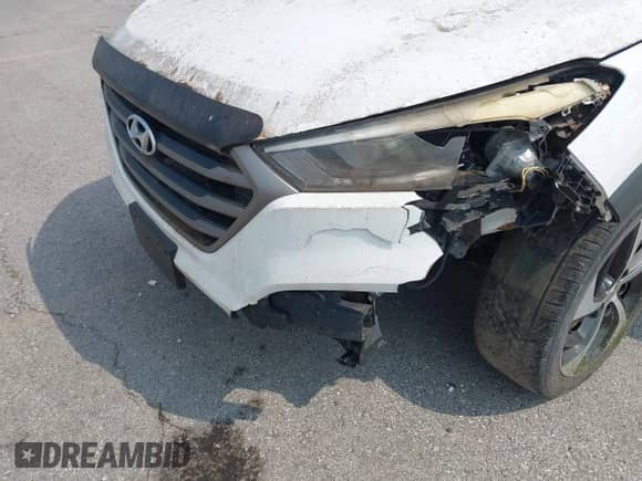 2016 Hyundai Tucson Limited with VIN KM8J3CA22GU110821, listed as a IAAI auction lot 42877961 with 172,839 mi miles and . Bid and sale history available at DreamBid. Image 6.