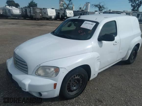 2009 Chevrolet HHR LS with VIN 3GCCA85B69S569072, listed as a IAAI auction lot 42676760 with 235,552 mi miles and . Bid and sale history available at DreamBid. Image 2.