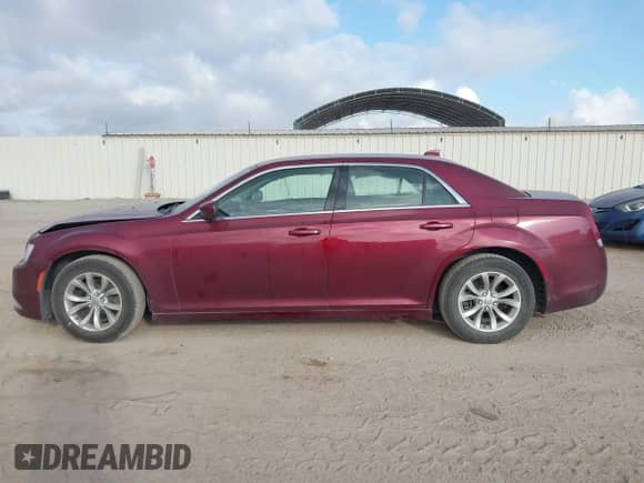 2018 Chrysler 300 Touring L с VIN 2C3CCAAG0JH137463, выставлен на аукционе IAAI как лот 43385727 с пробегом 108 898 миль миль и . История ставок и продаж доступна на DreamBid. Изображение 14.