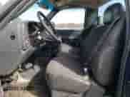 2000 Chevrolet Silverado 1500 with VIN 1GCEC14W7YE274991, listed as a Copart auction lot 49786355 with 76,175 mi miles and Clean title. Bid and sale history available at DreamBid. Image 7.