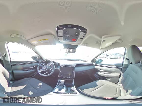 2024 Hyundai Tucson SEL z VIN 5NMJB3DE8RH308942, wystawiony jako Copart lot #81044595 z przebiegiem 20 407 mil mil oraz Szkoda całkowita • Salvage title. Historia ofert i sprzedaży dostępna na DreamBid. Obrazek 15.