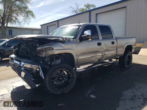 2003 Chevrolet Silverado 1500HD LS with VIN 1GCGK13U03F114482, listed as a Copart auction lot 53862905 with 80,530 mi miles and Salvage title. Bid and sale history available at DreamBid. Image 1.