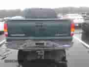 2002 Chevrolet Silverado 1500 LS с VIN 2GCEC19V321212013, выставлен на аукционе IAAI как лот 42933316 с пробегом 398 922 миль миль и . История ставок и продаж доступна на DreamBid. Изображение 16.