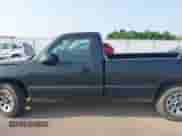2005 GMC Sierra 1500 Work Truck z VIN 1GTEC14X05Z190508, wystawiony jako IAAI lot #42404098 z przebiegiem 169 043 mil mil oraz . Historia ofert i sprzedaży dostępna na DreamBid. Obrazek 14.