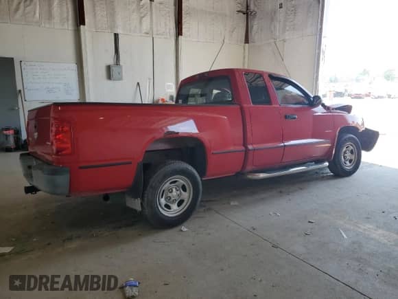 2006 Dodge Dakota ST с VIN 1D7HE22K36S708972, выставлен на аукционе Copart как лот 64453625 с пробегом Не указан миль и Списание • Salvage title. История ставок и продаж доступна на DreamBid. Изображение 3.