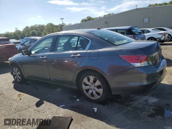 2009 Honda Accord EX-L with VIN 1HGCP26829A029512, listed as a Copart auction lot 82086825 with 185,030 mi miles and Clean title. Bid and sale history available at DreamBid. Image 2.